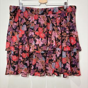 Torrid 2 Black Pink Floral Tiered Mini Skirt Ruffles Skater 2X Whimsigoth Flirty